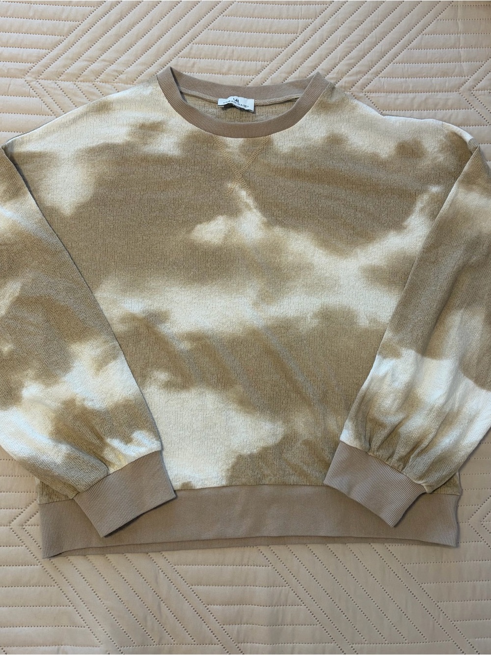 Urban Daizy Neutral Ribbed Pullover - Picture 7 of 8